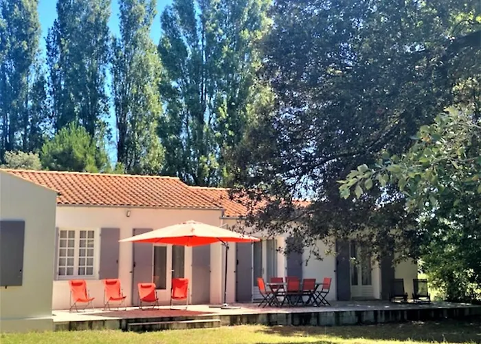 Ferienhaus La Haute Foret Proche *