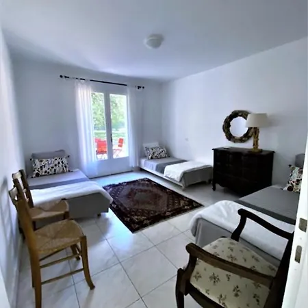 Vakantiehuis La Haute Foret Proche *