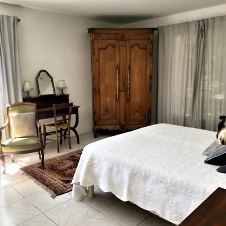 La Haute Foret Proche Holiday home *